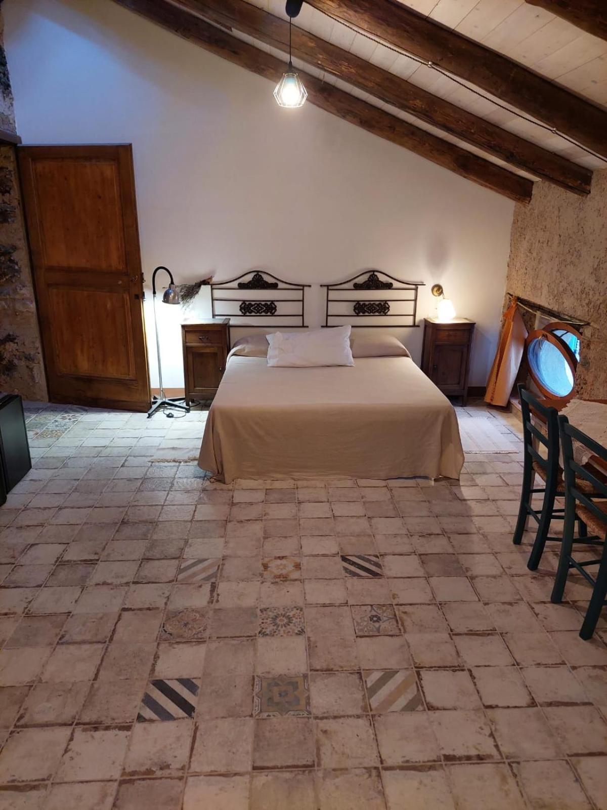 La Casa Sul Blu Albergo Diffuso Pisciotta Eksteriør billede