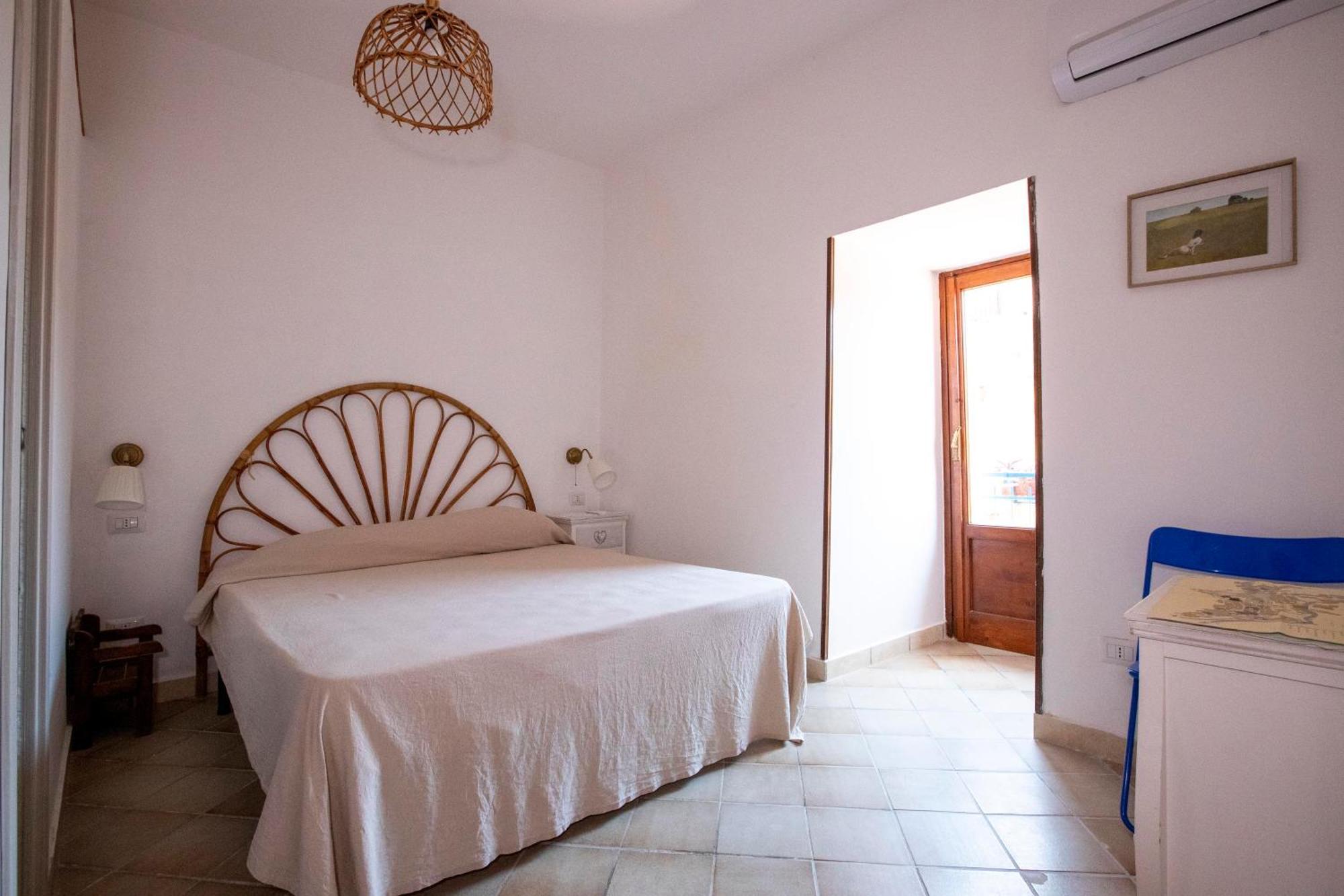 La Casa Sul Blu Albergo Diffuso Pisciotta Værelse billede